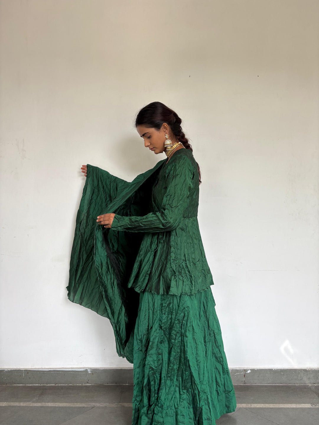Crushed skirt kurta dupatta set Dark green