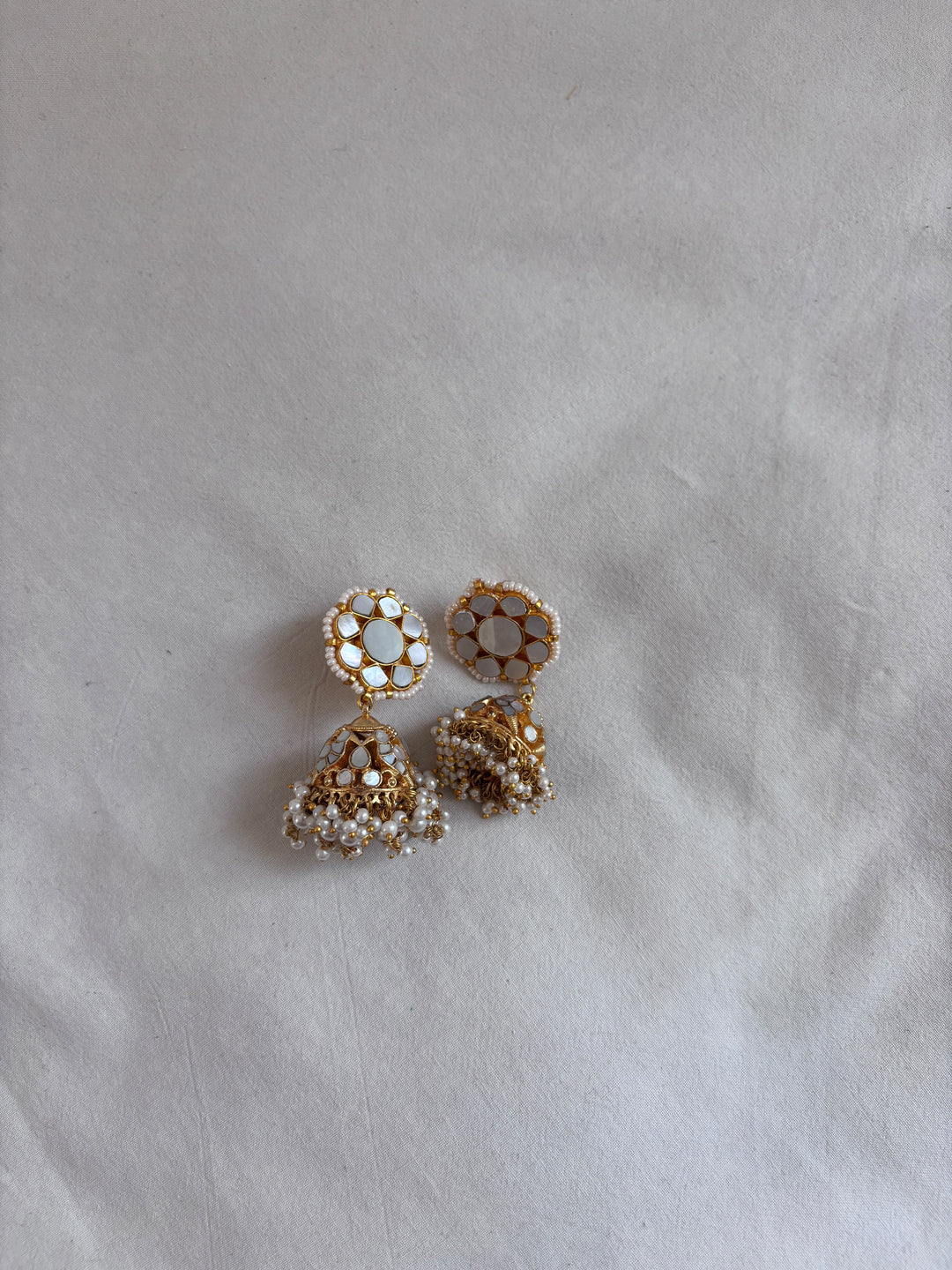 Milky chakr earrings