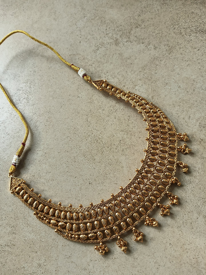 Heer Temple Necklace Set