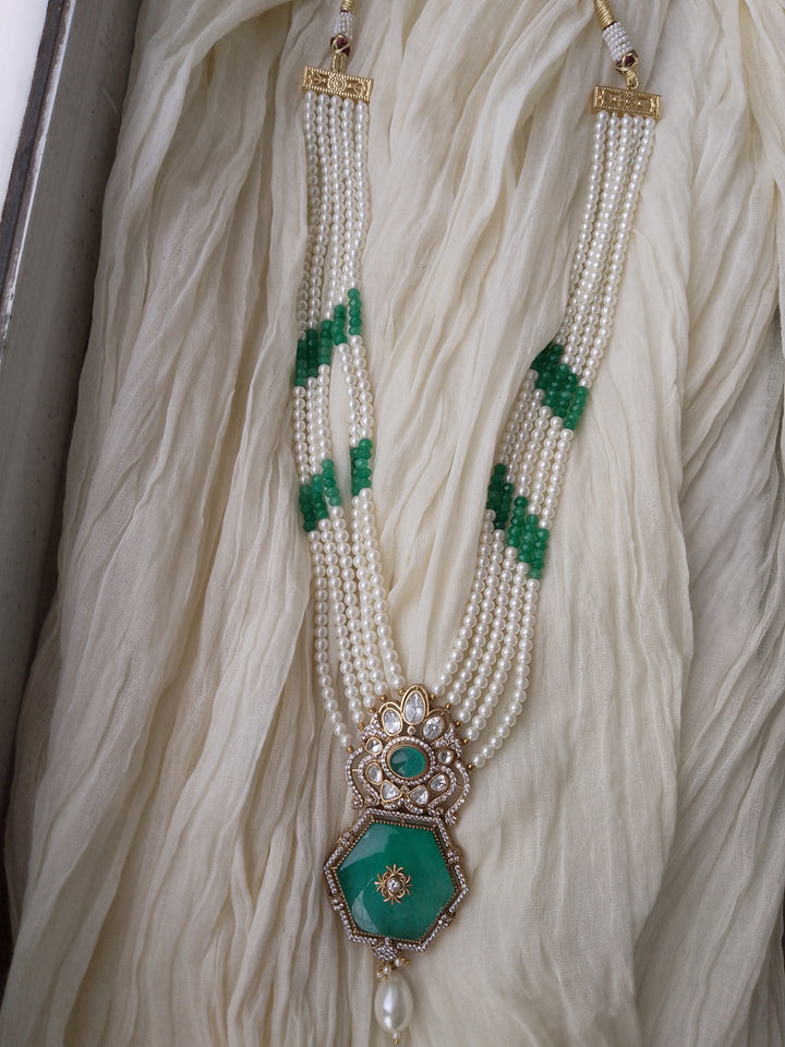 Zahan Necklace