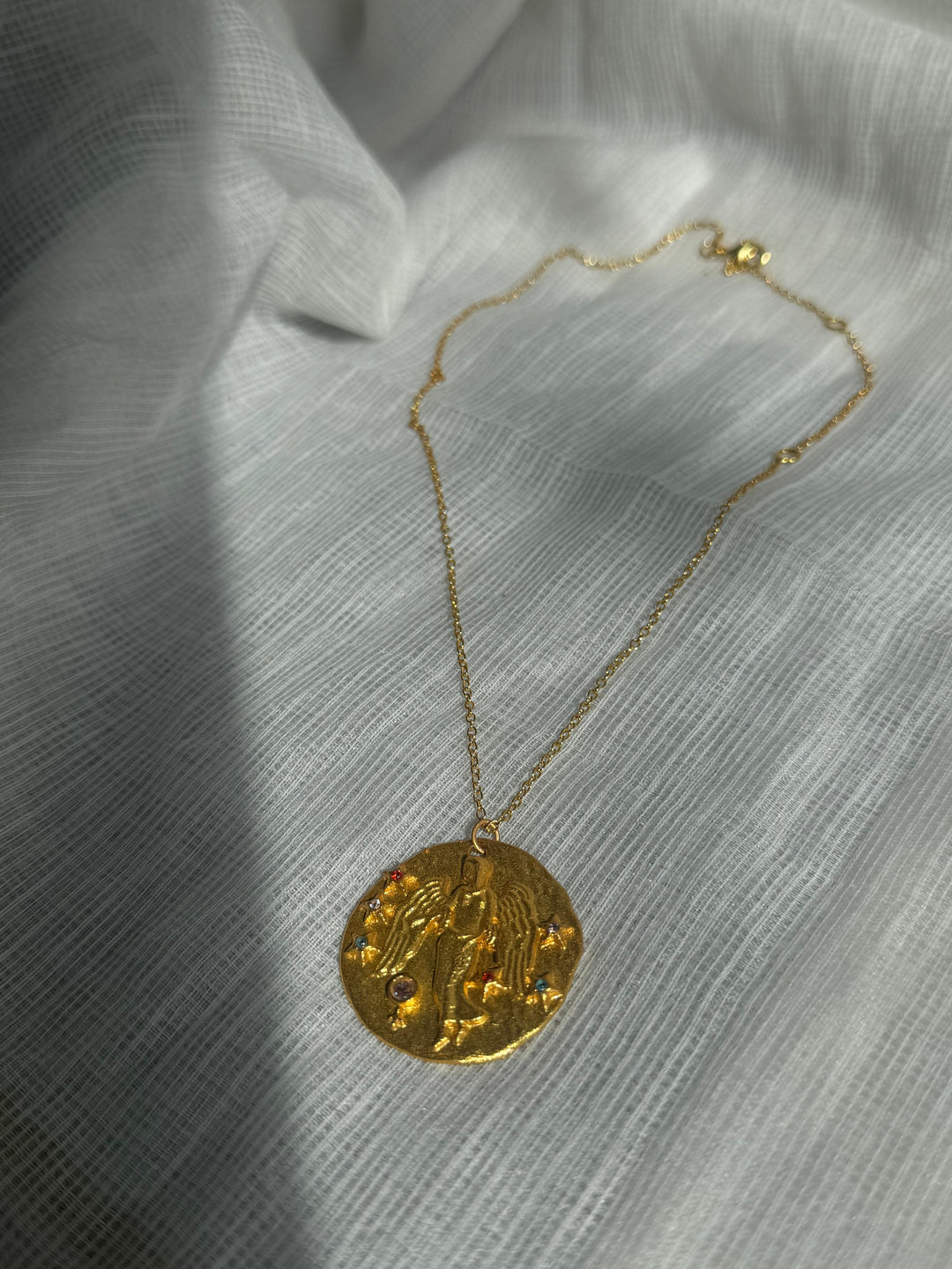 Zodiac pendant necklace