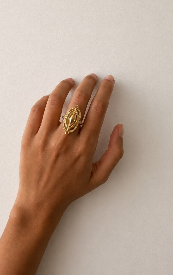 Ancient eye ring