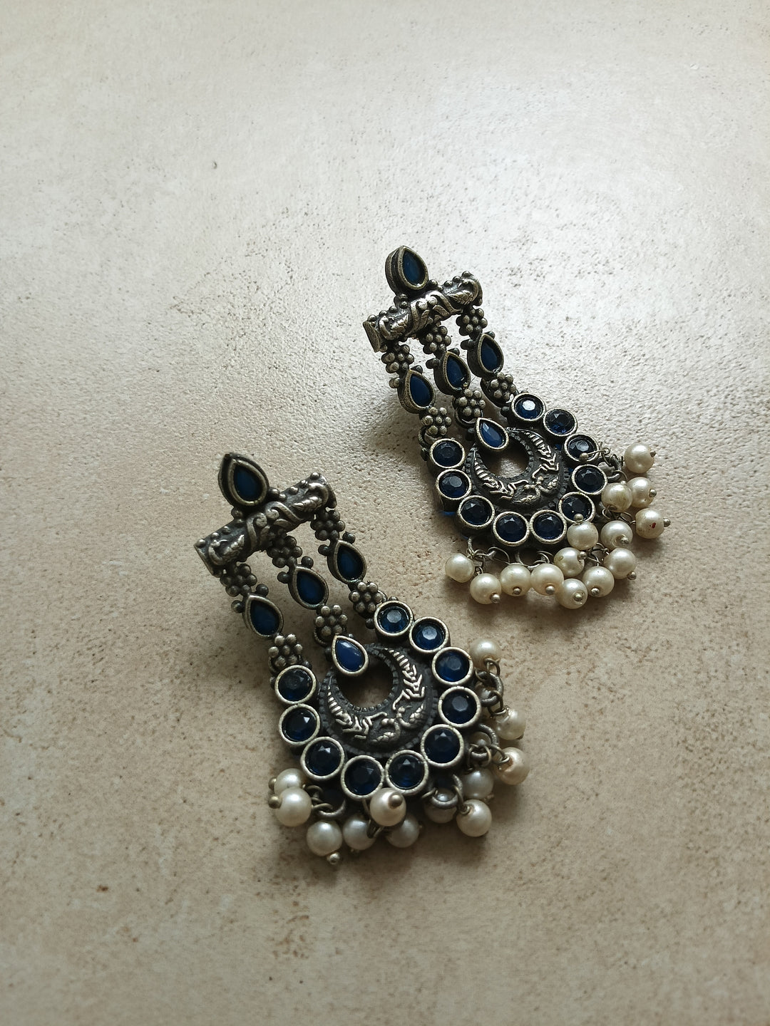 Urbi Earrings