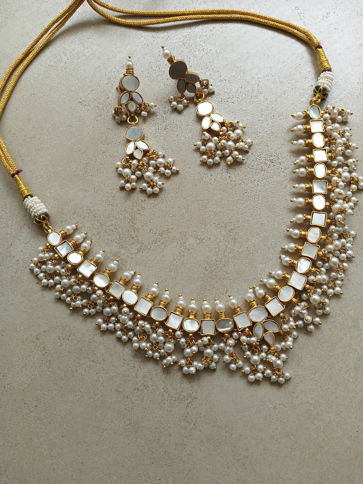 Peridot Naushad Milky Necklace Set
