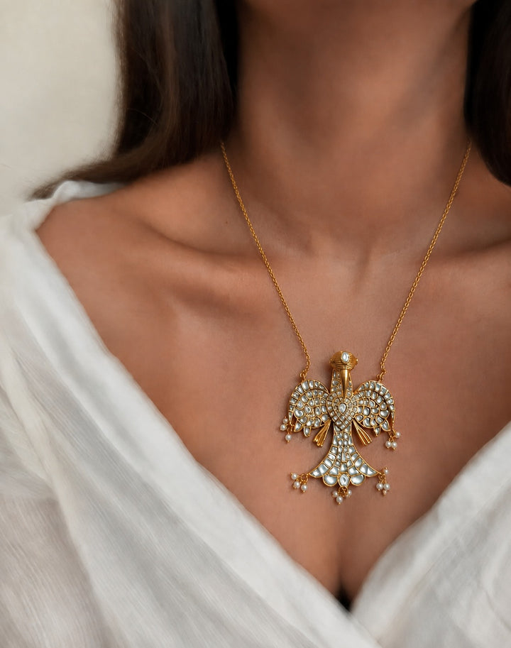 Eagle maxia necklace