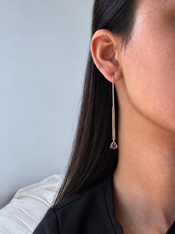 Single chain earrings
