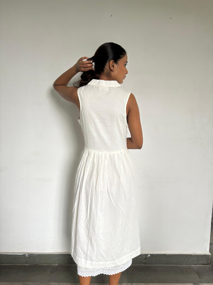 18 century Dress white