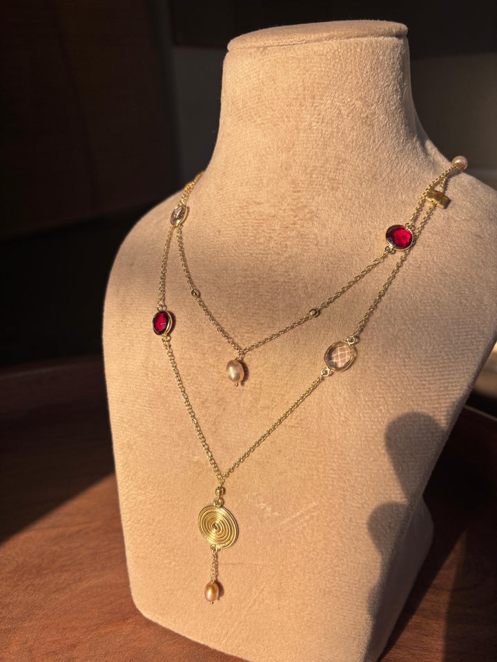 Red bond necklace