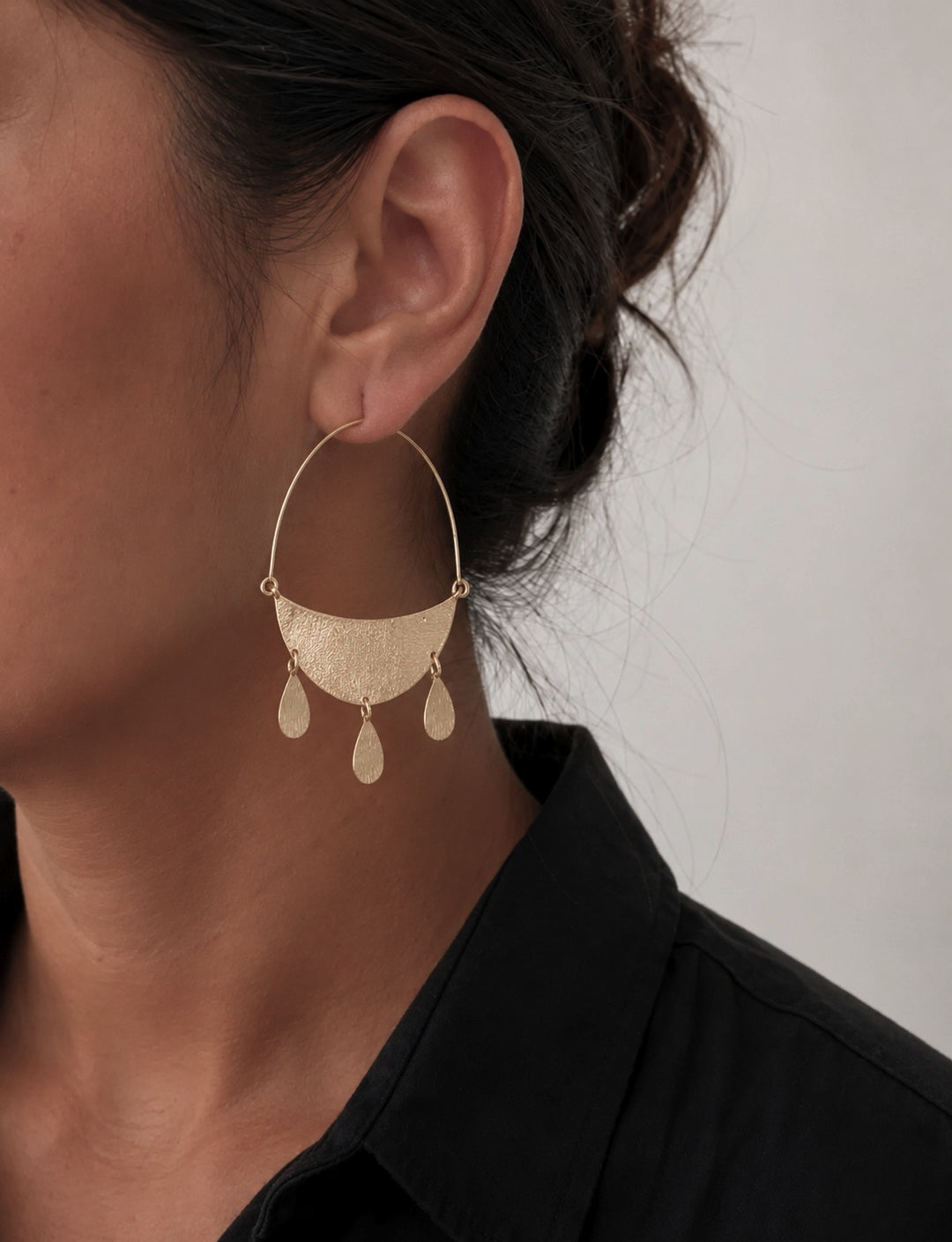 Madhyam Chandbaali Earrings