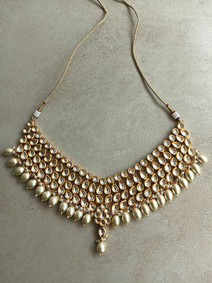 MK 248 necklace set