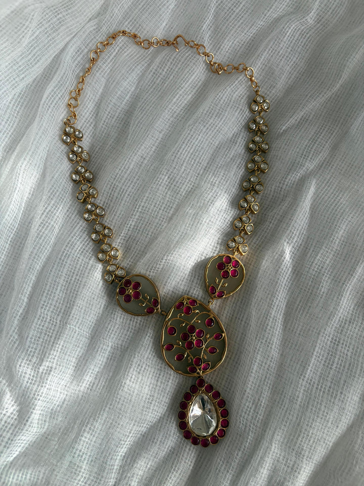 Kali Cavos necklace