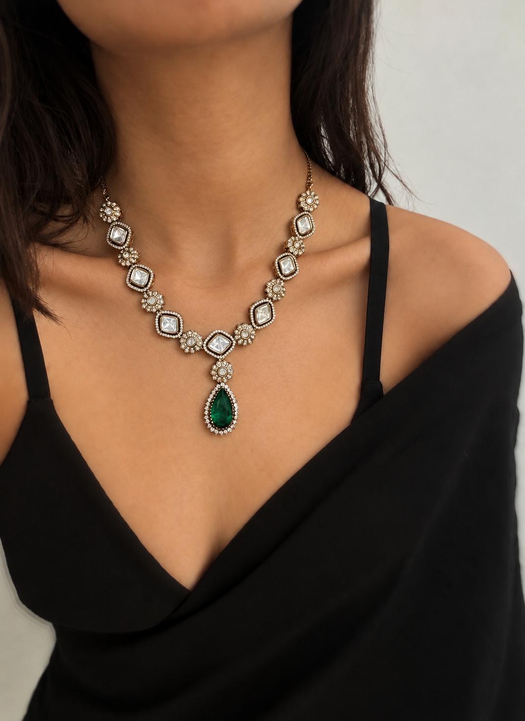 Mi amor necklace
