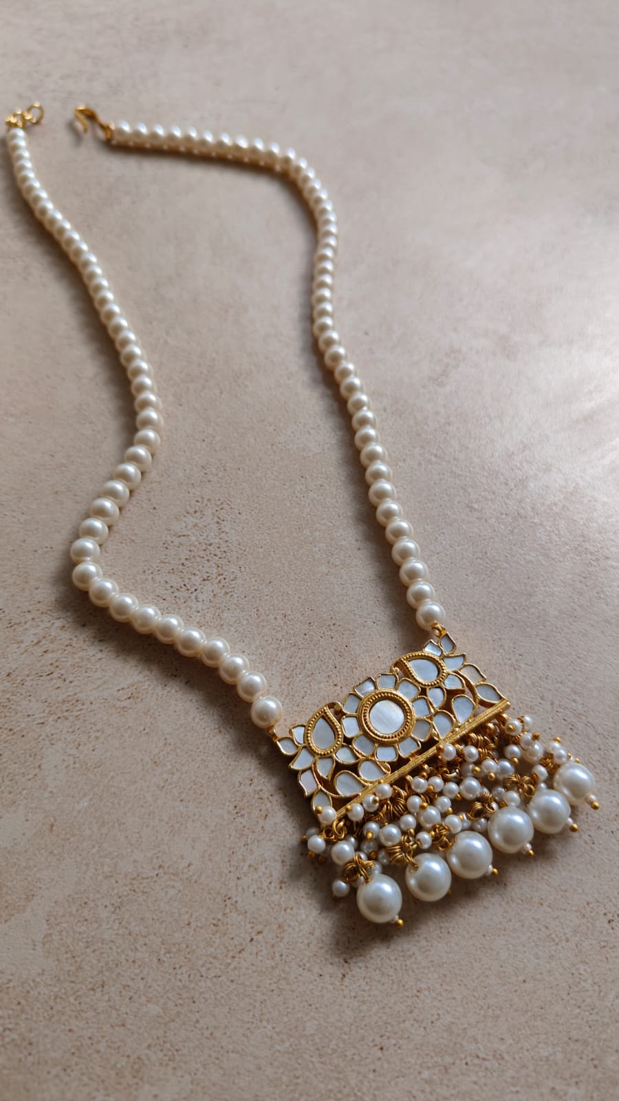Vega necklace