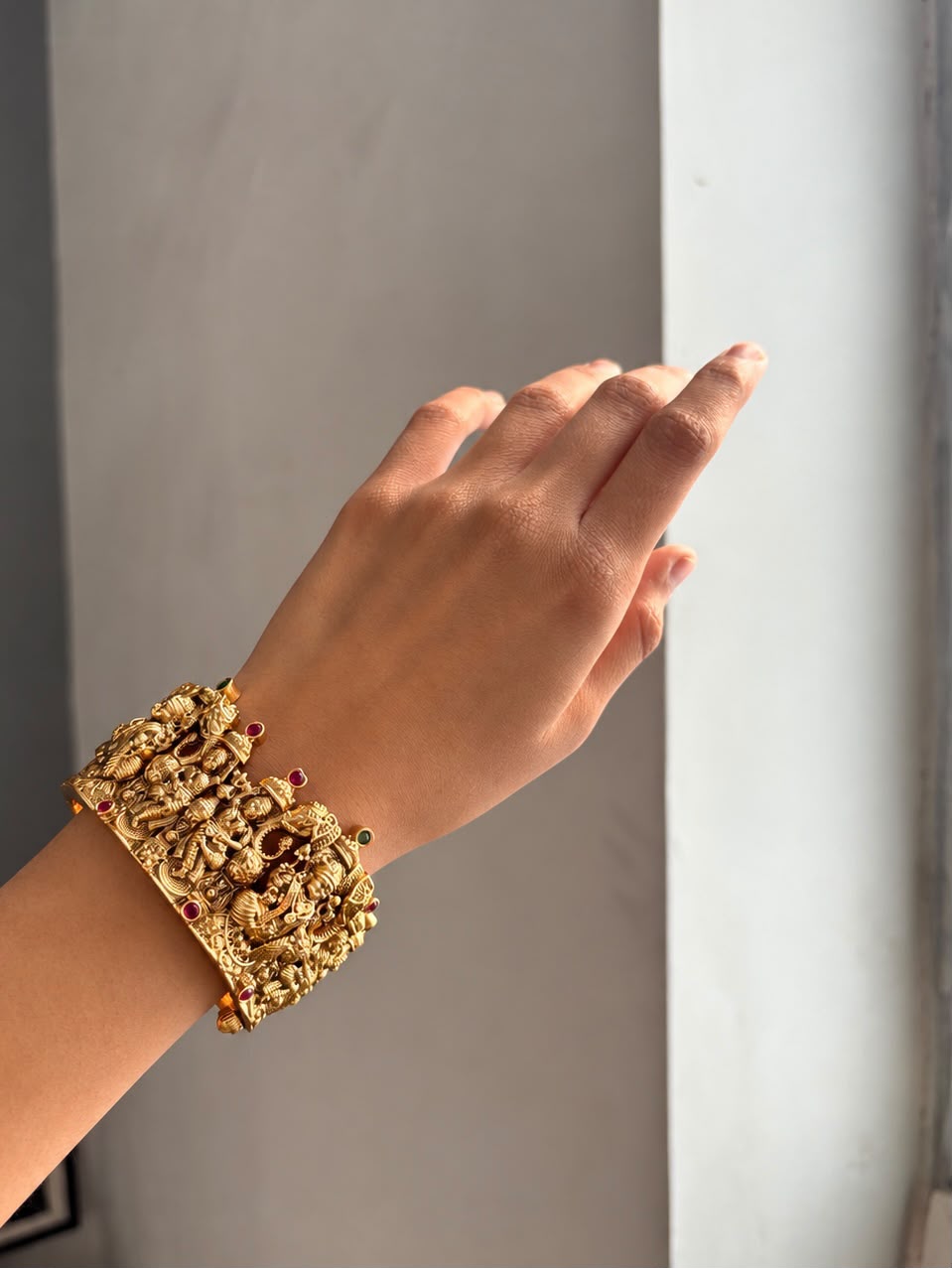 Divine temple bracelet