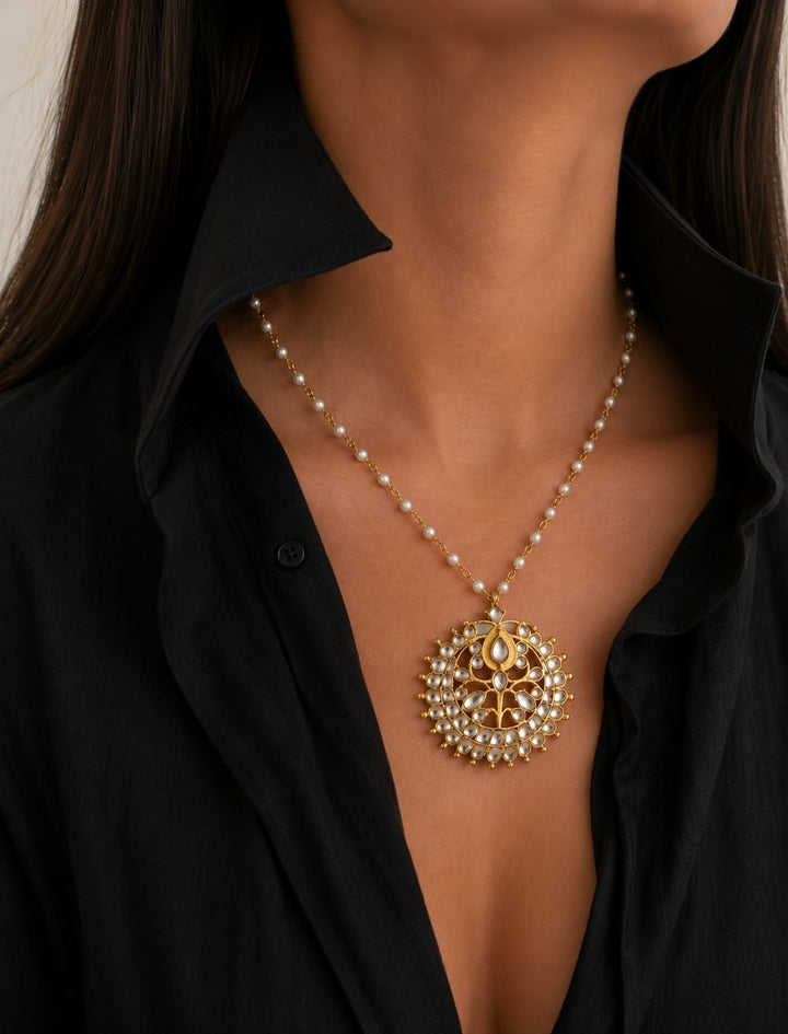 Rivasa royal necklace