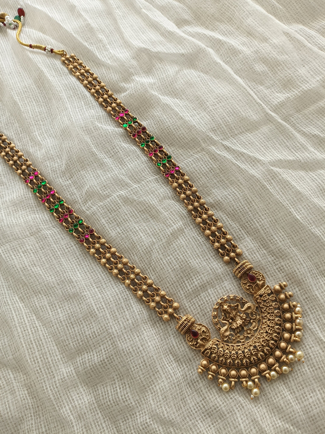 Nairab Necklace