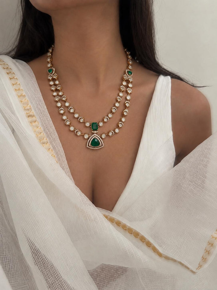 Evara necklace