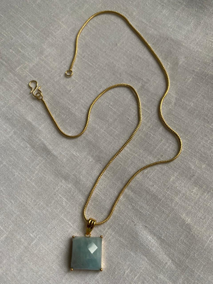 Aquamarine Cusion Necklace