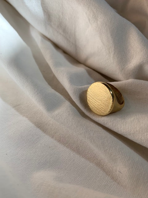 Signet Ring