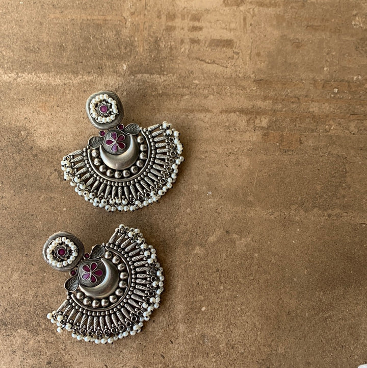 Chand Fan Earrings