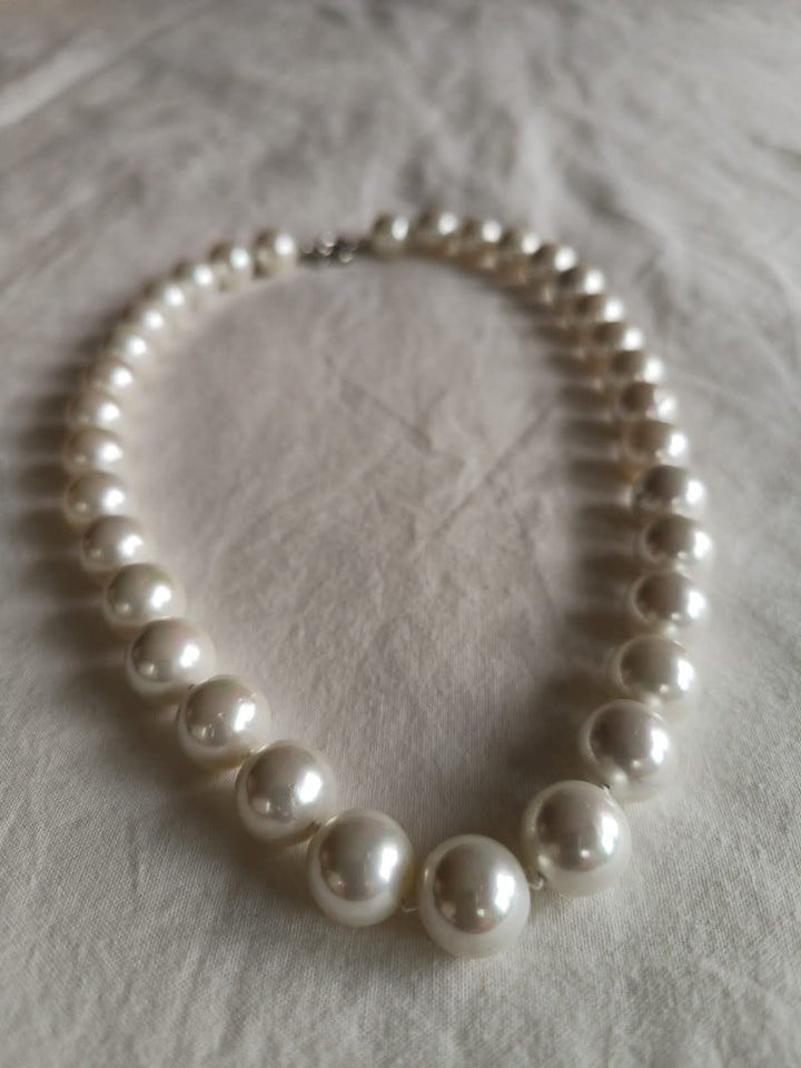 South Pearl Necklace