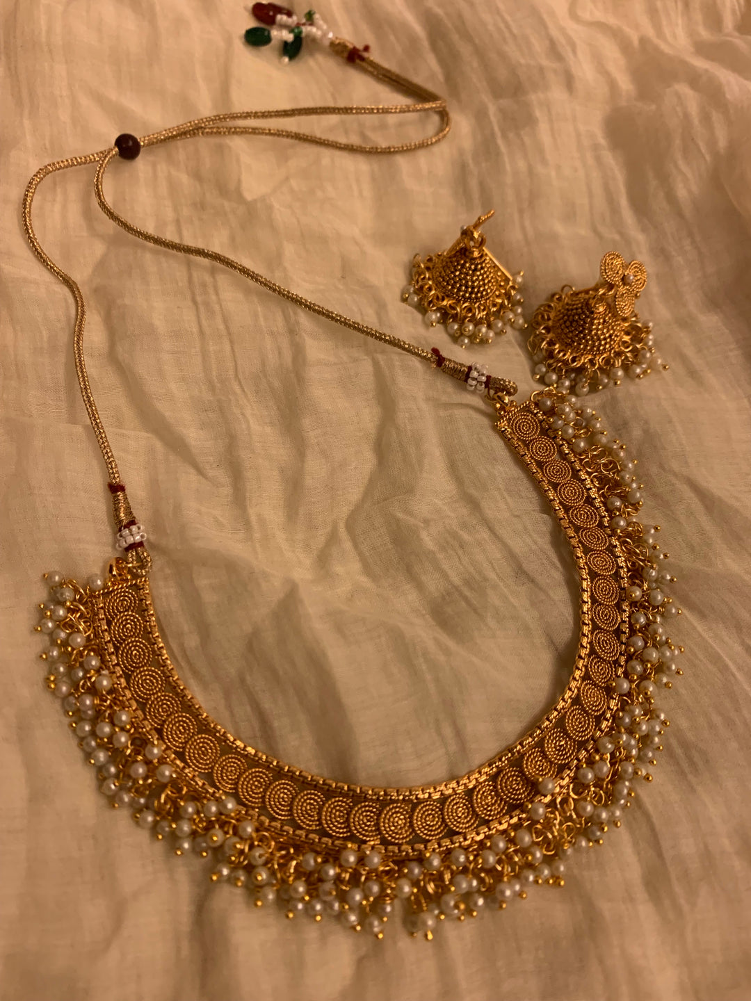 Sawarna Necklace Set