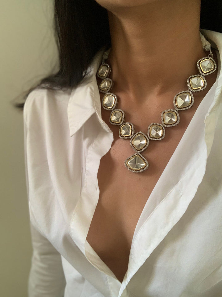 Lessons of Kisu Necklace