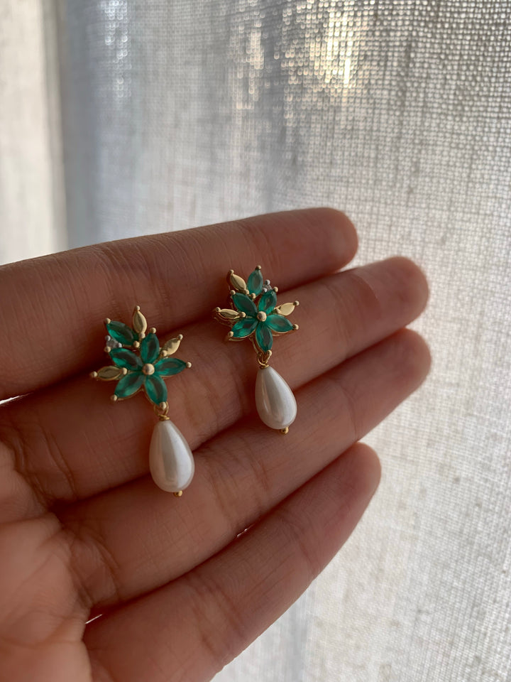 Green Lilly Earrings