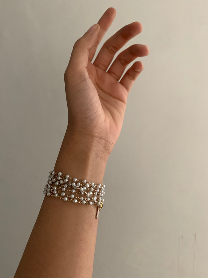 Pearl Strand Bracelet