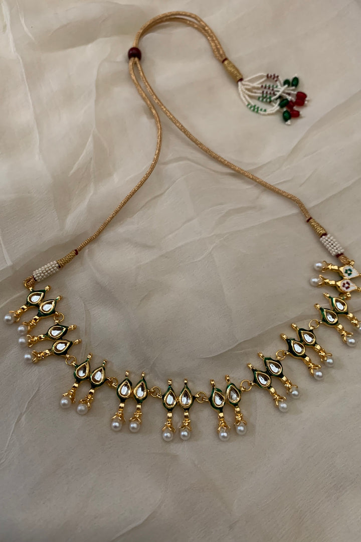 Petal Pearl Choker Necklace