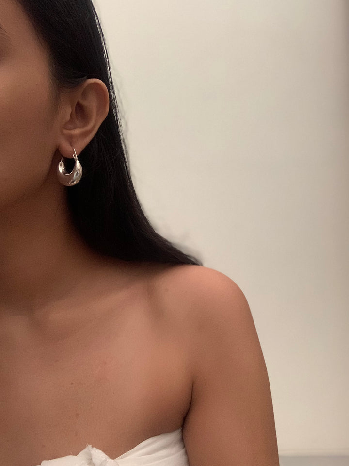 Classic Small Bali Earrings