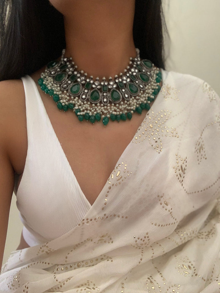 Anjini Necklace Set