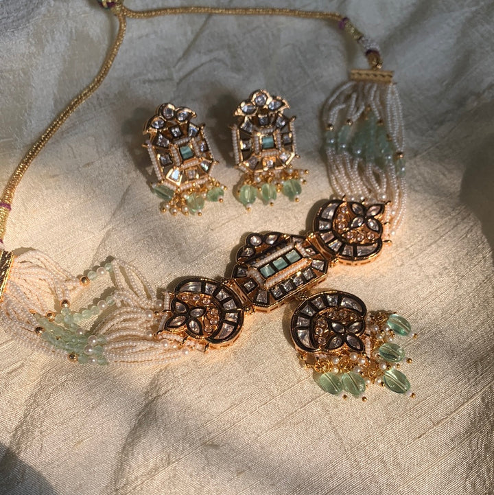 Kritika Necklace Set