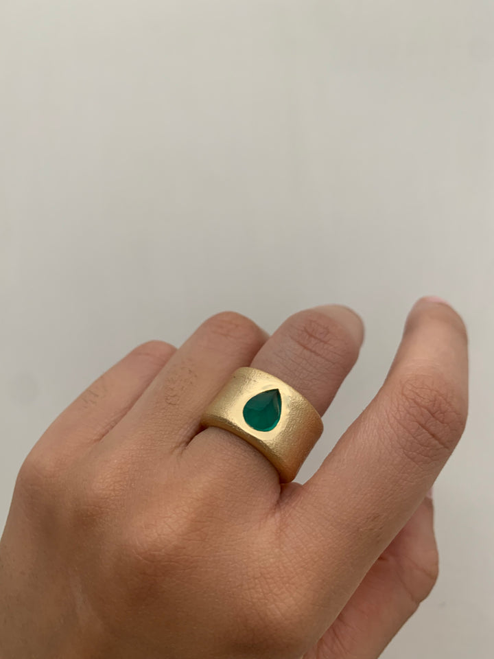 Qurbat Ring