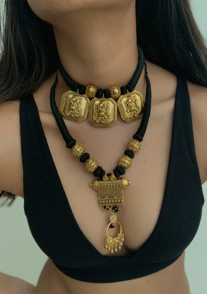 Singha Necklace