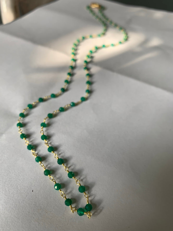 Green Chalcedony String Necklace