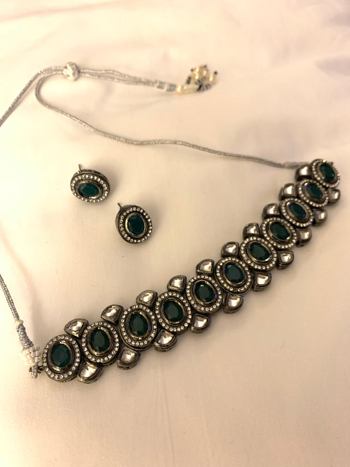 Black Polki Necklace Set