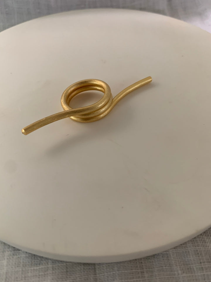 Coil Line Ring