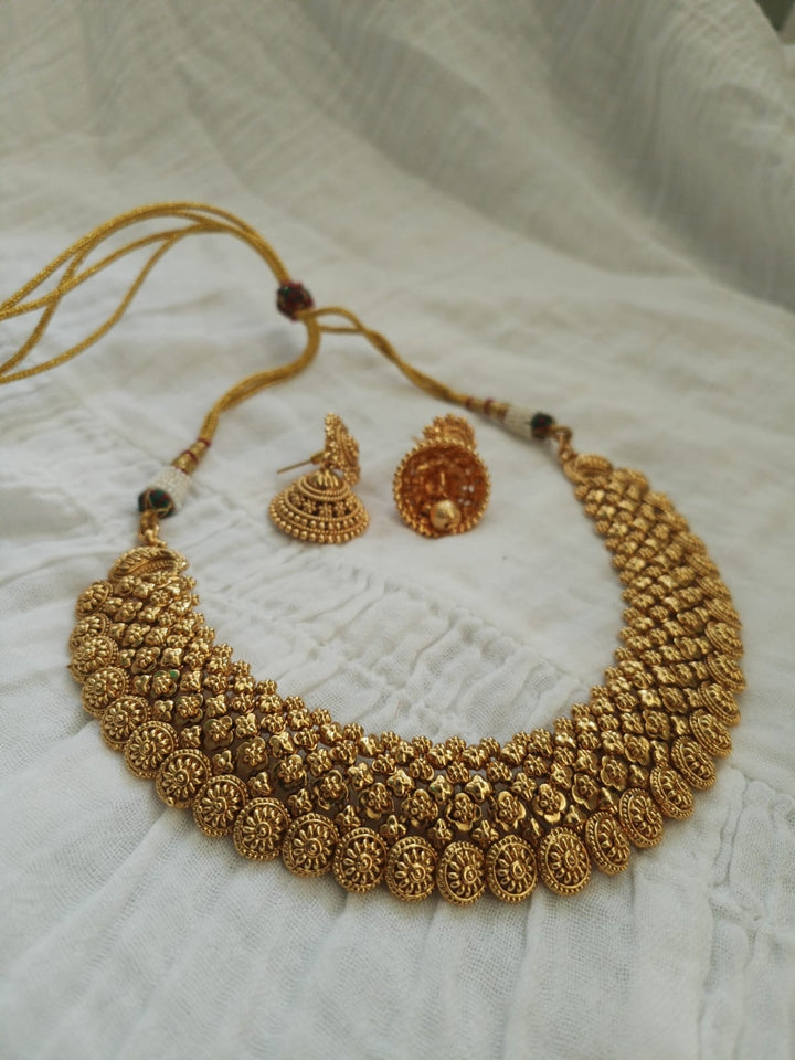 Linden Necklace Set