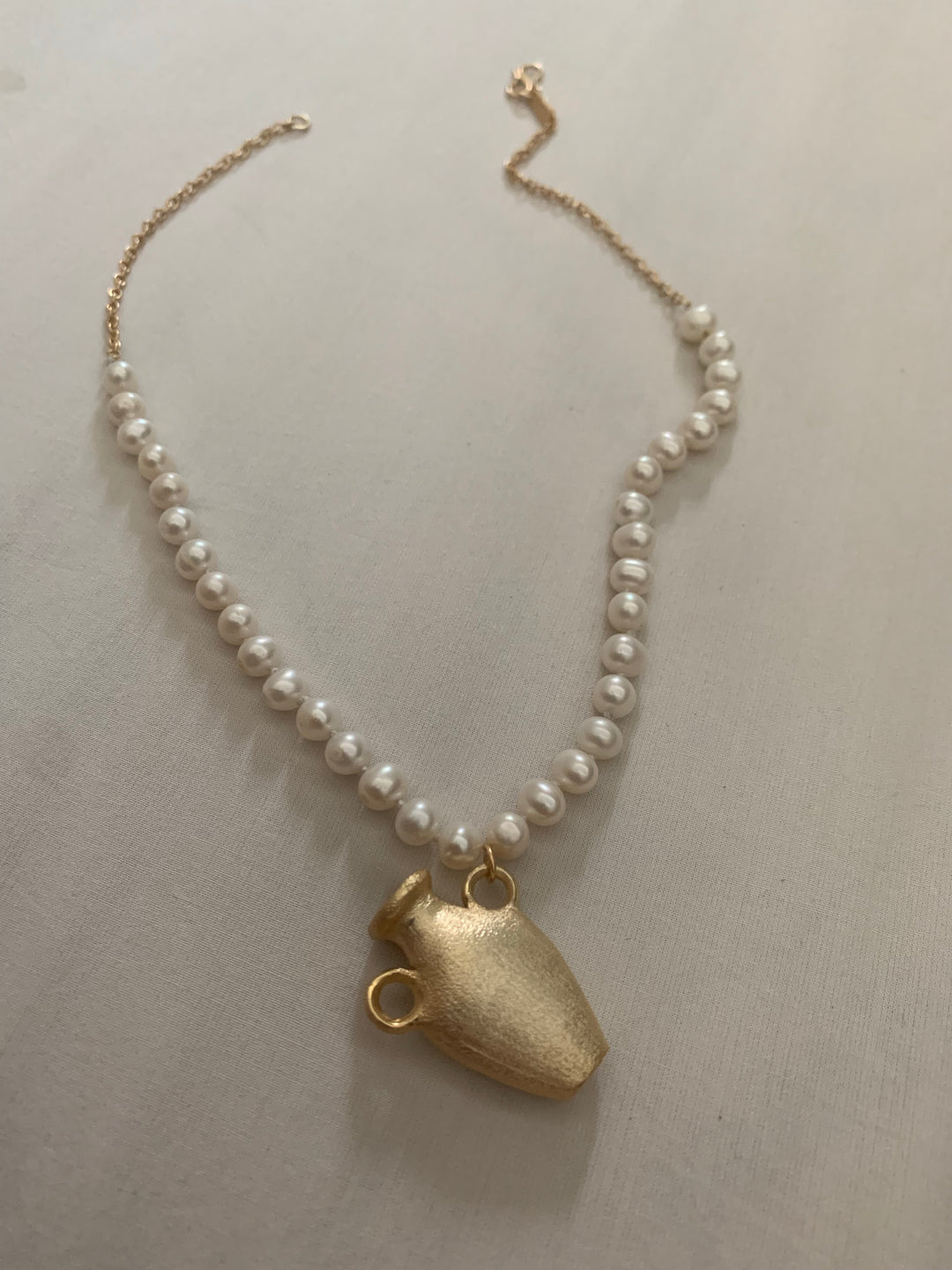 Pearl Vase Necklace