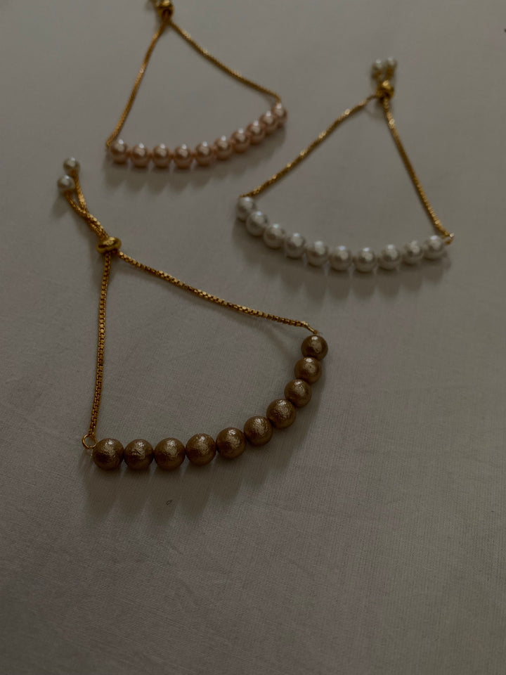 Pearl String Bracelet