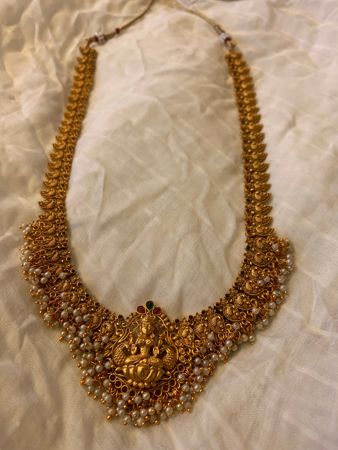 Sakshi Necklace