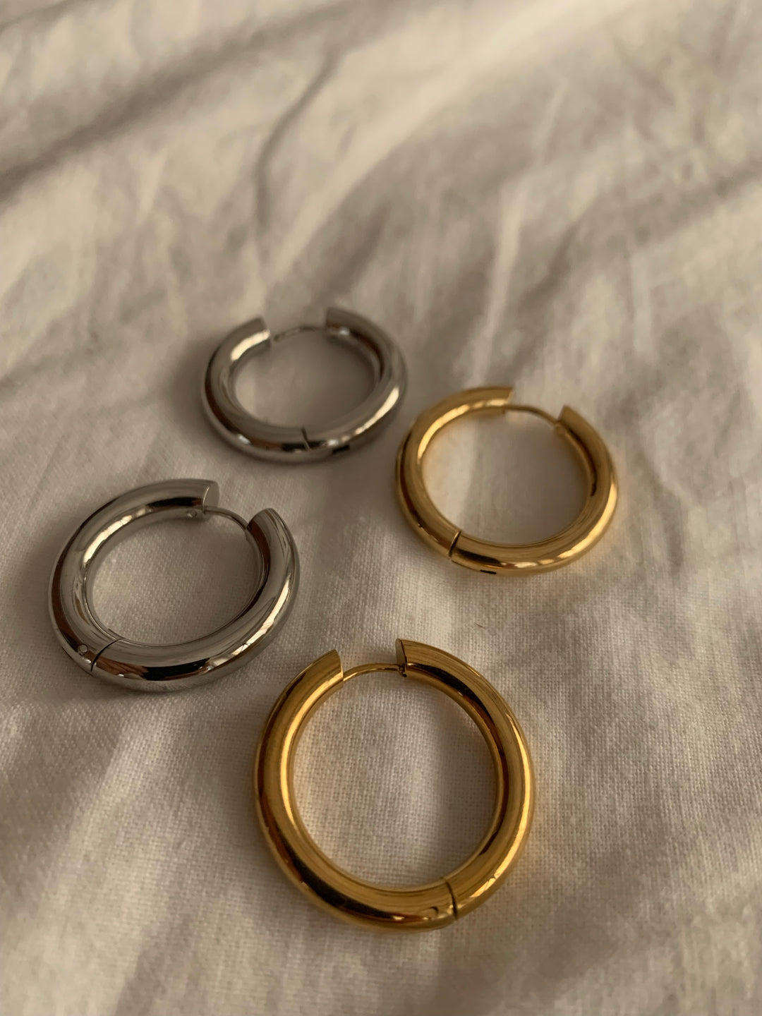 Seoul M Hoop Earrings