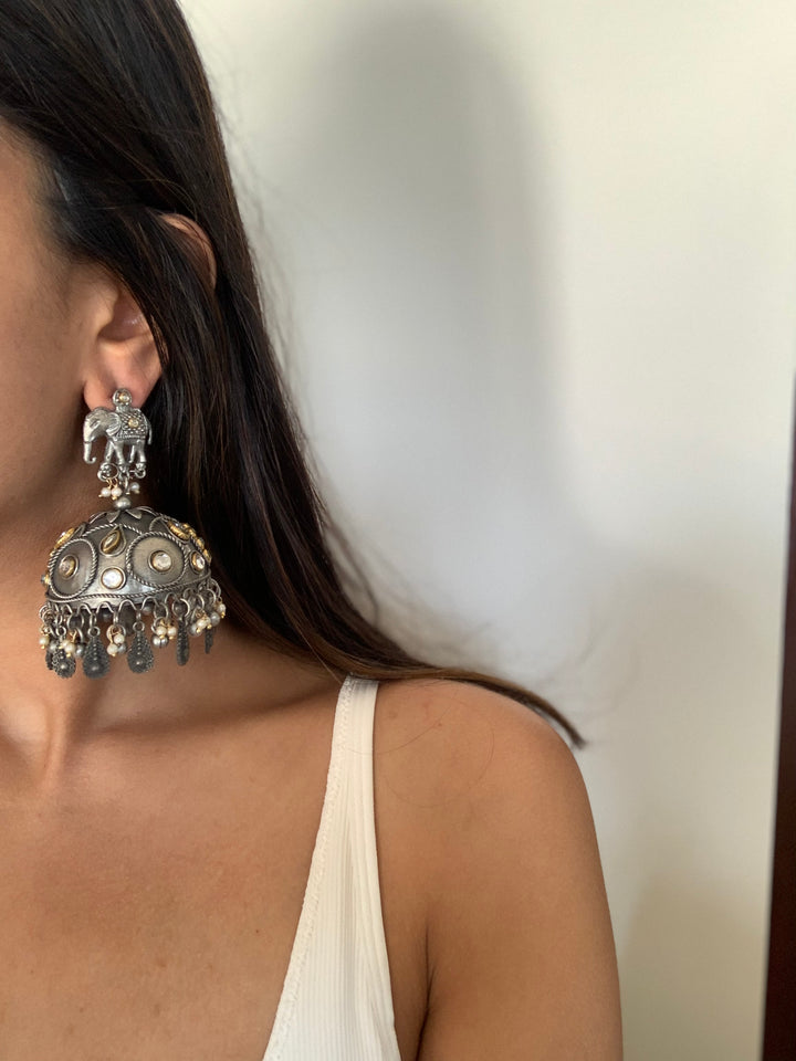 Ele Dome Earrings