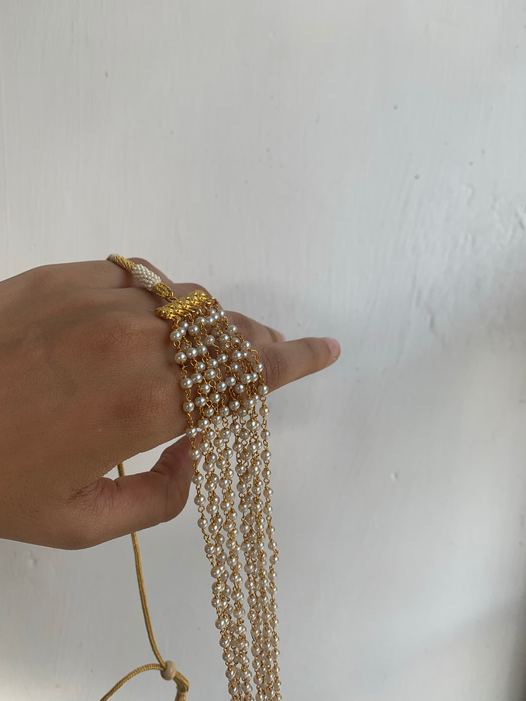 Innayat Pearl Necklace